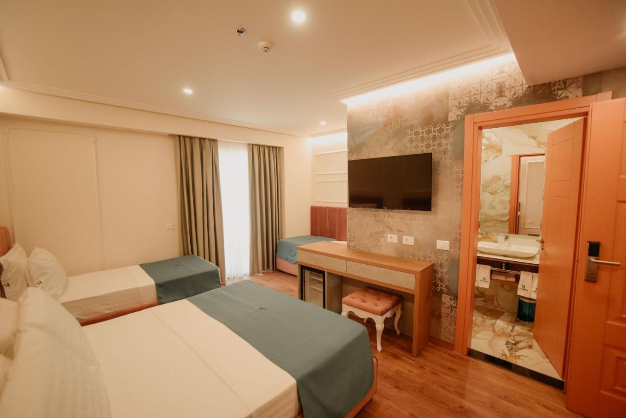 Martiness Hotel ドゥラス エクステリア 写真